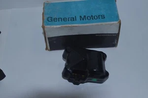Actuador de descongelación parabrisas Buick 1985-1990 NOS 25501417 - Imagen 1 de 7