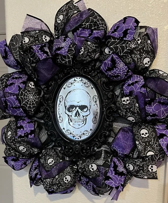 HALLOWEEN SKELETON MIRROR 💀 Deco Mesh WREATH Black White Purple 24" x 24" GREAT - Image 1 of 4