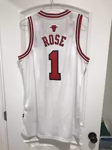 Maglia Derrick Rose MVP Chicago Bulls Swingman L (nuova con etichette) - Foto 1 di 4