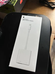 Apple Lightning to USB 3 Camera Adapter - Afbeelding 1 van 2