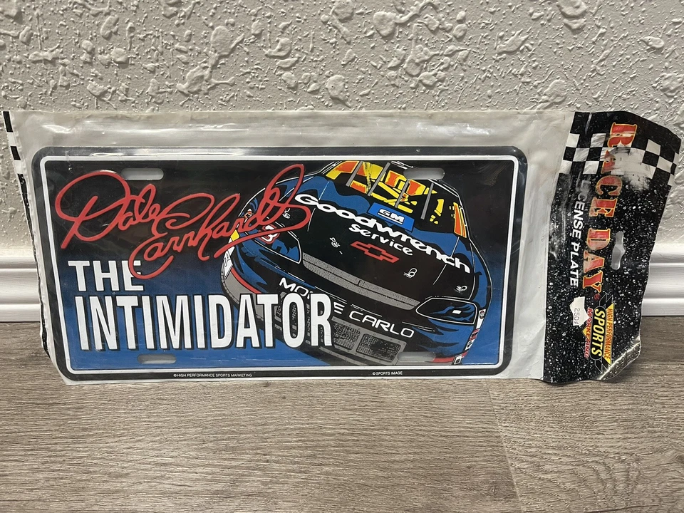 NOS NASCAR 1997 Rusty Wallace Du Pont Metal License Plate Monte Carlo 24