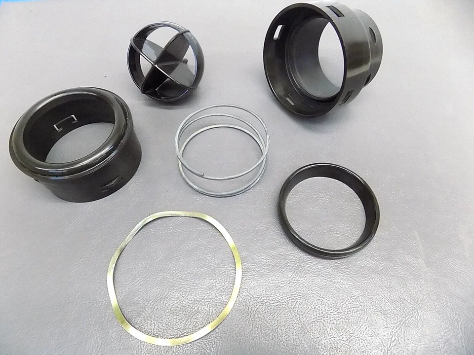 1974 Mercedes Benz 450SL вентиляционная решетка - Изображение 1 из 4