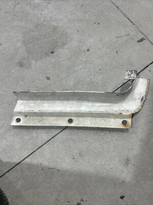 Oldsmobile Cutlass 1978-1980 2 puertas LH carrocería delantera moldura  Foto 1 de 4