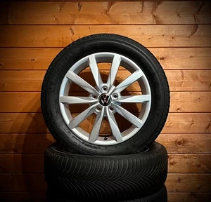 VW T-Roc Dijon 17 Zoll Felgen Winterreifen Winterräder 5G0601025K - Bild 1 von 12