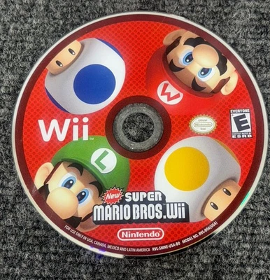 New Super Mario Bros. Wii - Nintendo Wii 2009 - Disc Only Tested And Working  - image 1 of 2