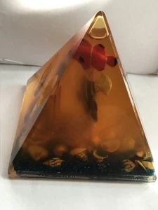 Desktop Pen Holder Sealife Fish Nautical Underwater Paperweight. - Picture 1 of 8