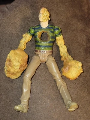 Boneco Marvel Legends Sandman Homem-Aranha 3 filme ataque batalha braço giratório 2006 - Imagem 1 de 4