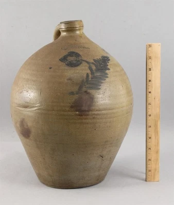 Antigua jarra ovoide de gres PLINY THAYER del siglo XIX azul nogal deslizante, hojas Foto 1 de 4