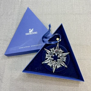 Beautiful Swarovski Crystal 2007 Annual Star Snowflake Christmas Ornament in Box - Picture 1 of 10