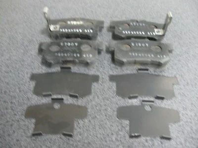 NEW NISSIN NPO-110W-SB DISC BRAKE PAD SET, REAR - Image 1 of 3