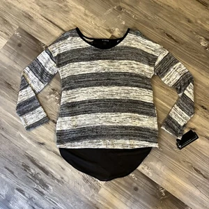A. Byer Top Shirt Black Gray White Metallic Size Medium Long sleeve Hi Low NWT - Picture 1 of 4