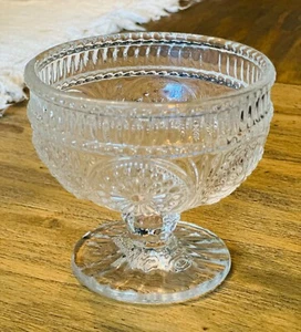 1-Pioneer Woman Clear Glass Footed Sundae Ice Cream 10oz Adeline Pattern - Picture 1 of 3
