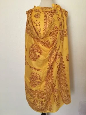 Xale de algodão Om Yoga hippie boho amarelo meditação lenço de oração Nepal feito à mão - Imagem 1 de 3