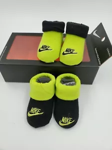 2 Pair Nike Baby Boys Booties, Size 0-6 Months, Black, Green, Shower Gift, B23 - Picture 1 of 2