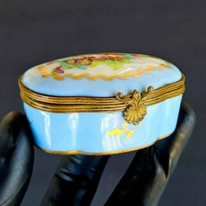 Antique 19thC French Limoges Hand Painted Snuff Box Signed - Picture 1 of 18