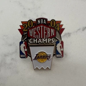 Vintage 2004 Western Champs Los Angeles Lakers NBA Lapel Hat Collector Pin - Picture 1 of 2