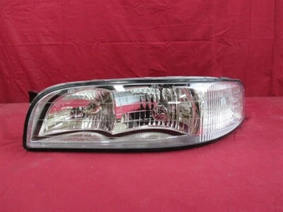 Новый из старых запасов оригинальный производитель Buick LeSabre фара с угловой лампой 1997 - 99 левая рука - Изображение 1 из 4