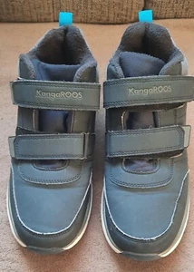 Freizeitschuhe von "Kanga Roos" / Gr. 39 /Jungen Grau /Gefüttert / Logo-Schrift - Bild 1 von 4