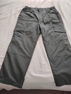 PROPPER 40/30 Mens Green Cargo Pants Durable - Picture 1 of 7