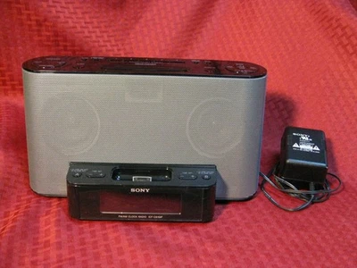 Sony Dream Machine AM/FM Clock Radio w/ 13 Pin iPod/iPhone Dock Model ICF-CS10iP - Image 1 of 4