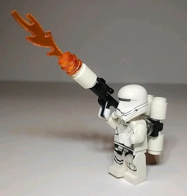 Lego Star Wars Minifigure - First Order Flametrooper, sw0666 Flame Trooper FT5 - Image 1 of 4