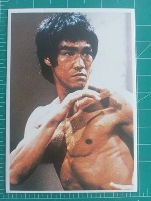 1975 SUPERSTARS PANINI Pop Stars MOVIE sticker Card BRUCE LEE KUNG FU - Image 1 of 4