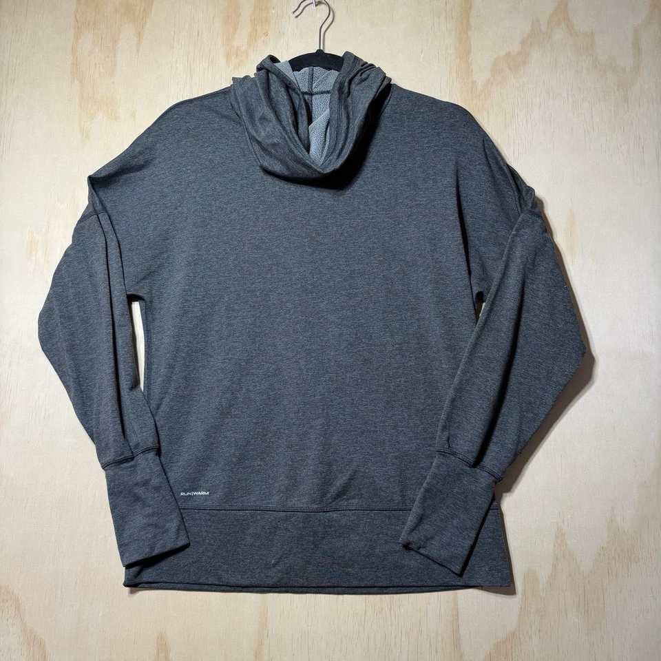 Saucony Women’s Run Warm Long Sleeve Hoodie Thumb Holes Gray Size Small￼ - Image 1 of 4