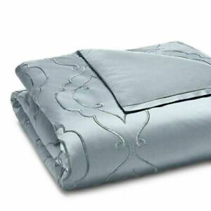 Hudson Park Collection Embroidered Tile Sateen Duvet Cover - FULL / QUEEN - Blue