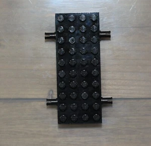 LEGO 30076 Black Modified Brick 4 X 10 With 4 Pins QTY 1 - Picture 1 of 3