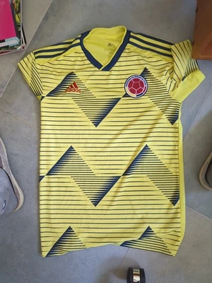 Adidas 2019 Columbia Home Soccer Jersey Men’s Large Yellow Size S - Image 1 of 3