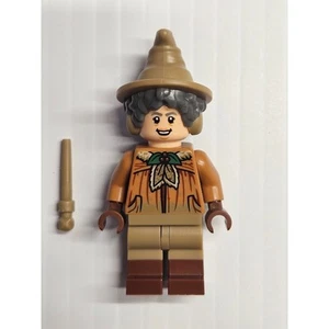 Professor Pomona Sprout LEGO Harry Potter Minifigure With Wand (76384) - Picture 1 of 3