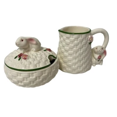 Avon Bunny Conjunto de Azúcar y Crema Colección de Regalo Nuevo Caja Abierta Muy Bonito Lindo Foto 1 de 4