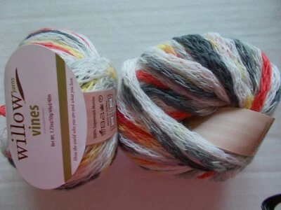 Willow Yarns Vines 100% 羊毛针织纹理纱线,铁制品,批量 2 (44 码 ea) — 第 1/3 张图片