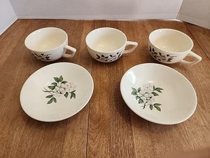 Juego de 5 piezas de Homer Laughlin Debutante Dogwood 3 tazas y 2 cuencos pequeños - Imagen 1 de 12