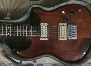 Vintage 1981 YAMAHA SHB400 Solid body guitar - Picture 1 of 12