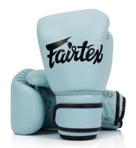 Guanti da boxe originali Fairtex nuovi blu pastello vera pelle - Foto 1 di 5
