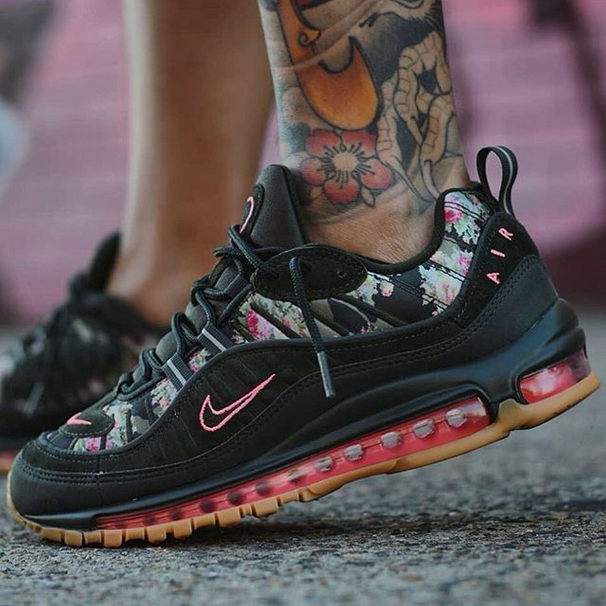 nike air max 98 womens black