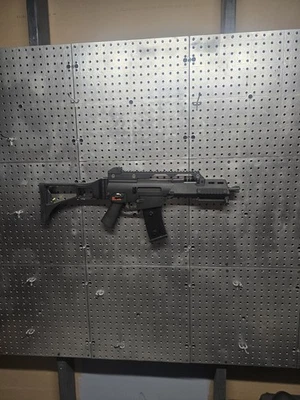 Airsoft We G36 Gbbr usado con 3 cargadores Foto 1 de 2
