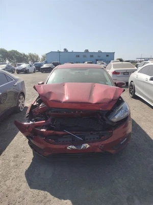 RED LEFT FENDER BM5Z16006A 2012-2018 FORD FOCUS - Изображение 1 из 4