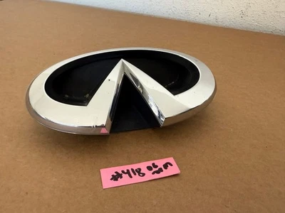 Infiniti M35 M45 2008-2010 emblema de parrilla delantera OEM 62890 EJ70B #418 Foto 1 de 4
