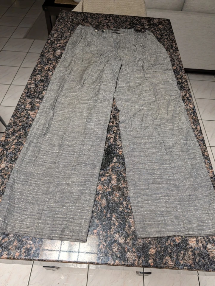 Pantalones/pantalones de vestir Giorgio Armani italianos de lana virgen gris  Foto 1 de 4
