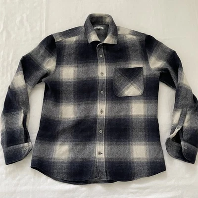 Reiss Flannel Shirt Wool Blend  Plaid Thick  Navy Gray Brushed MEDIUM warm Class - Image 1 of 4