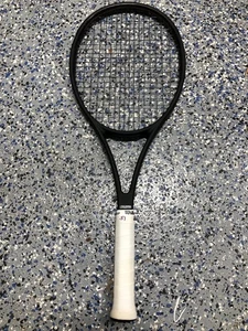 Wilson Pro Staff 97L v13 4 3/8 Schläger #5475 neuwertig - Bild 1 von 5