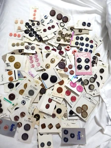 Button Lot Approximately 120 Cards Various Sizes Colors & Materials - Picture 1 of 4