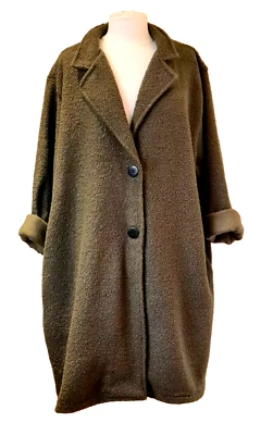 Lagenlook Made In Italy Coat Boucle Khaki button up One Size Plus UK 14-22 - Image 1 of 4