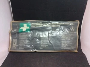 Kit pronto soccorso Mercedes Benz originale degli anni 90 190E. Spedizione gratuita Regno Unito - Foto 1 di 2