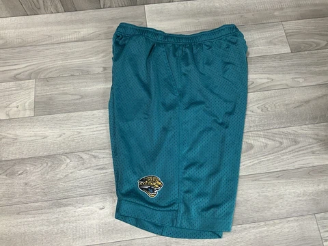 Jacksonville Jaguars Reebok NFL Training Athletic Shorts Youth Size 14/16 Cover