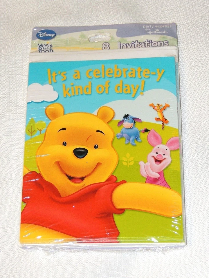  WINNIE THE POOH & FRIENDS~8-INVITATIONS, BIRTHDAY-CHILD  PARTY  SUPPLIES       - Image 1 of 1