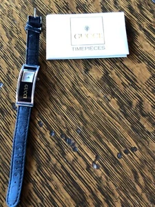 Gucci women's watch - model 1100-L; rectangular shape with Gucci logo - Picture 1 of 2