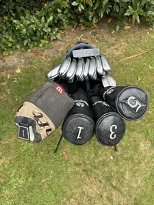 NICE SET OF MENS RIGHT HAND MACGREGOR GOLF CLUBS IN A SUN MOUNTAIN STAND BAG., - Picture 1 of 11